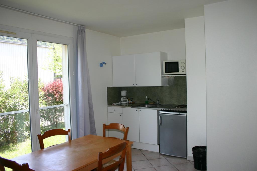 Appart'Hotel Residella Aubagne Gemenos Room photo